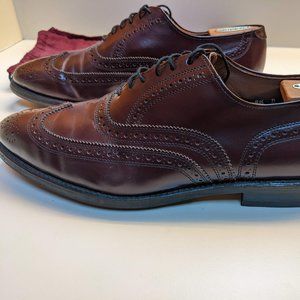 Allen Edmonds Lloyd Wingtip Oxford Dress Shoes / Size 9.5